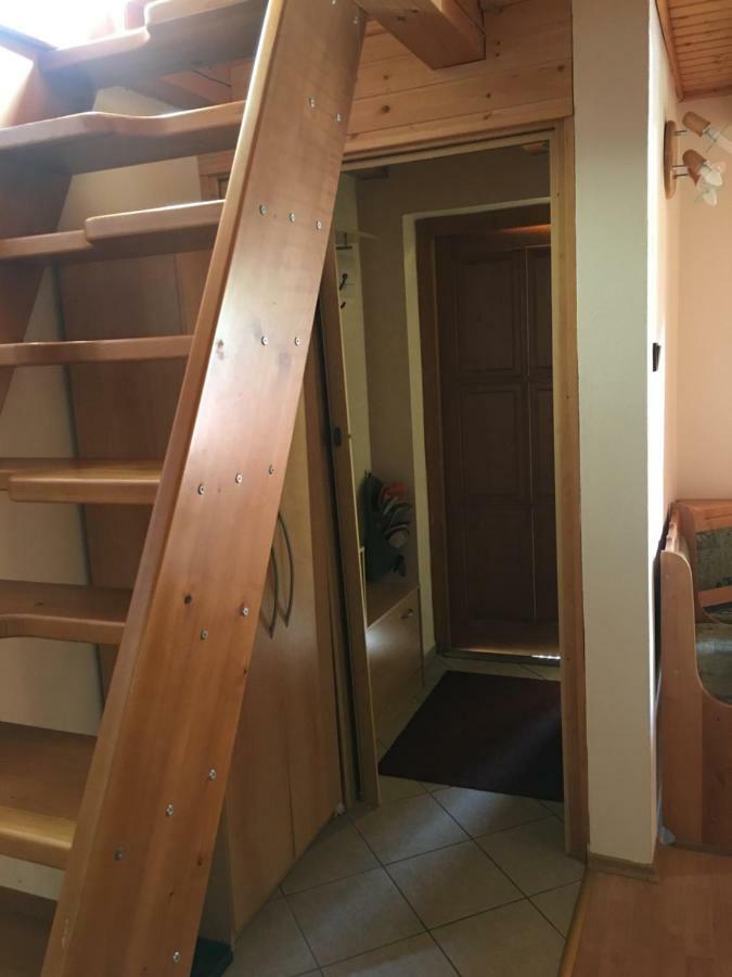 J&M Privat Apartment Zavazna Poruba ภายนอก รูปภาพ