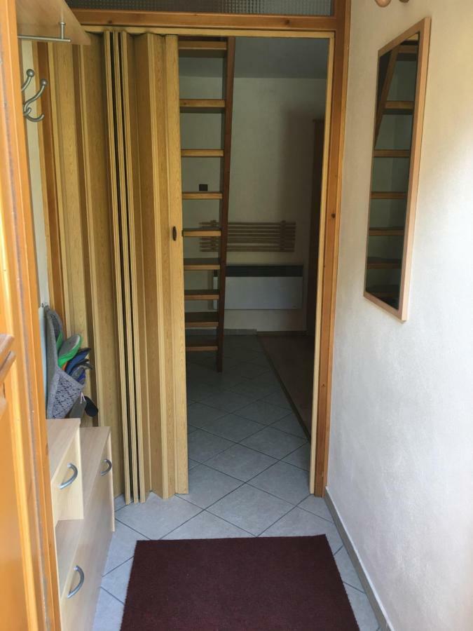 J&M Privat Apartment Zavazna Poruba ภายนอก รูปภาพ